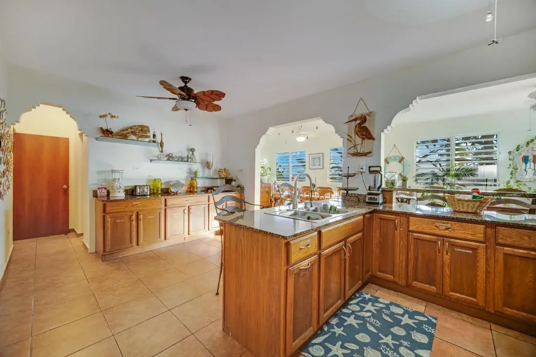 True Beachfront Living At Casa Del Mar