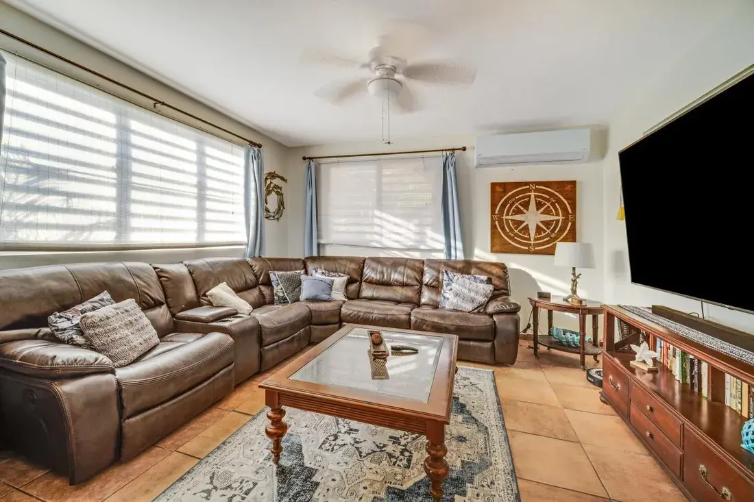 True Beachfront Living At Casa Del Mar