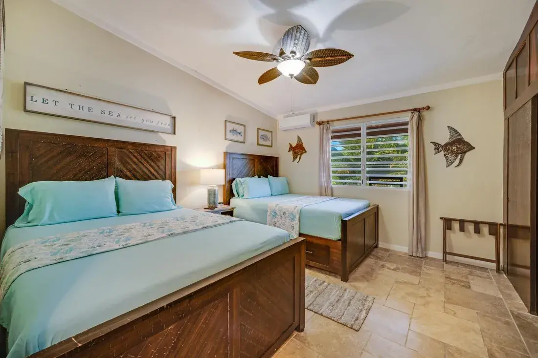 True Beachfront Living At Casa Del Mar